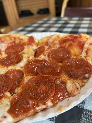 Pepperoni slices