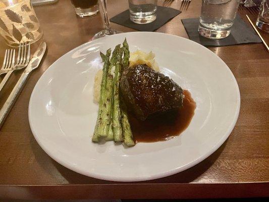 Filet, mashed potatoes and asparagus.