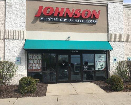 Johnson Fitness & Wellness in Green Bay, WI have the best selection of home fitness equipment and massage chairs!