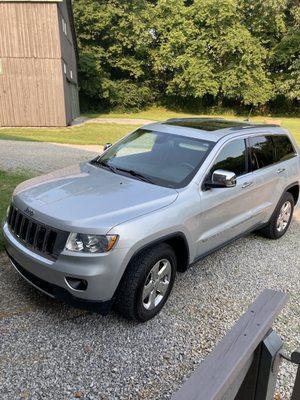 2012 Jeep Grand Cherokee.