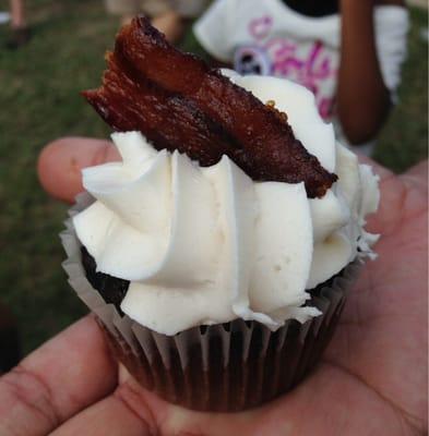 Maple Bacon Cupcake