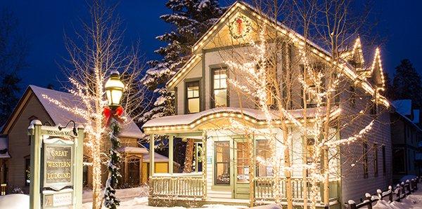 Great Western Lodging check-in office/front desk during the winter holidays.