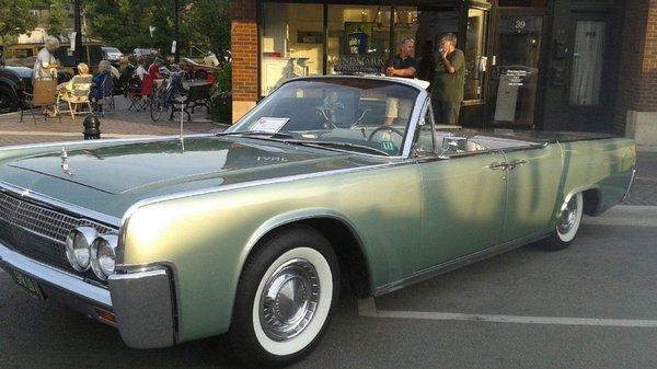 Lincoln Continental