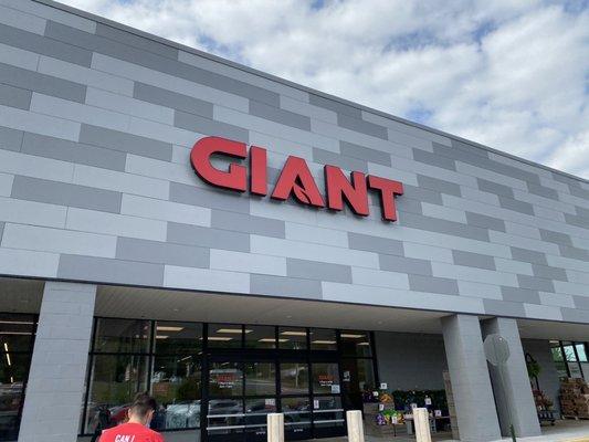 GIANT Food Stores Pharmacy