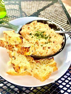 Cast Iron Baked Crab Dip