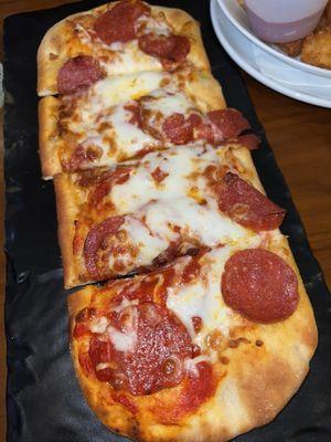 Pepperoni flatbread