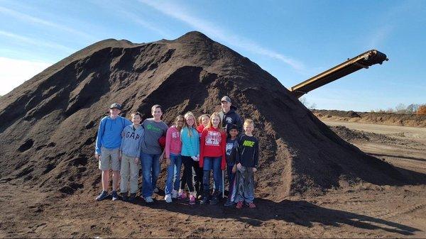 Kids Tour the Blue Ribbon Organics Facility