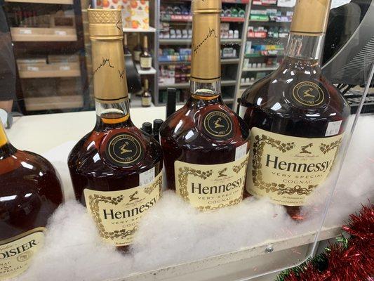 3 different size Hennessy