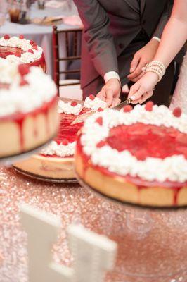 Cheesecake Wedding Tiers at Brakefield Reception Hall of Riverwalk, Rock Hill