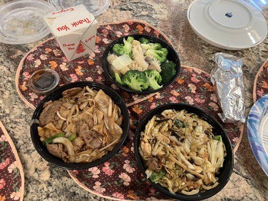 Beef Chow Foon, Moo Shu Chicken, and Seafood Delight