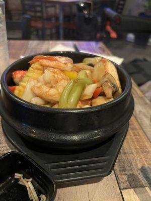 Seafood Clay Pot