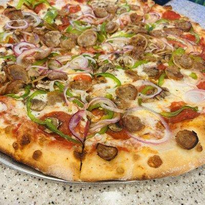 Up close of Todaro Special Pizza