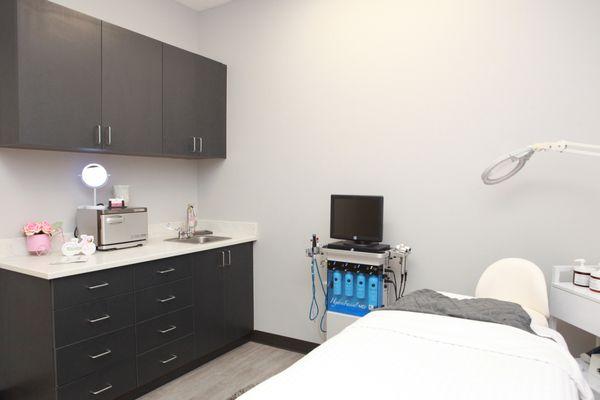 Facial and Hydrafacial Room