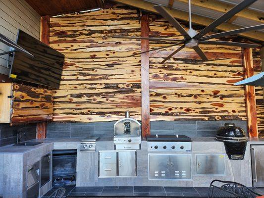 Custom Outdoor Kitchen