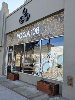 Yoga108