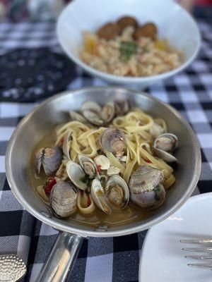 Tagliatelle and Clams