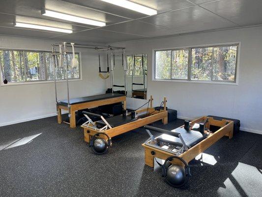 Reformer Pilates in addition to Beginner Mat Pilates & Hybrid band Pilates. Private & Class Pilates