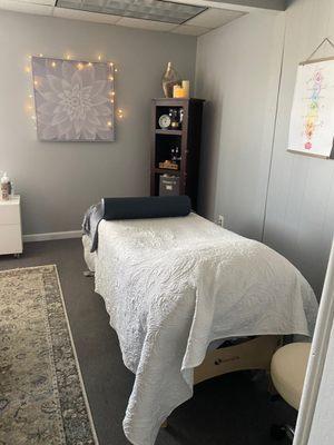 Massage, Acupuncture, Reiki room