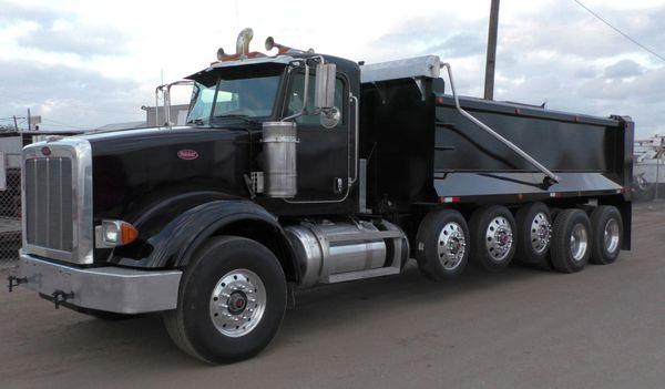 2013 Peterbilt 367 with NEW 20ft AR Lane Dump Body