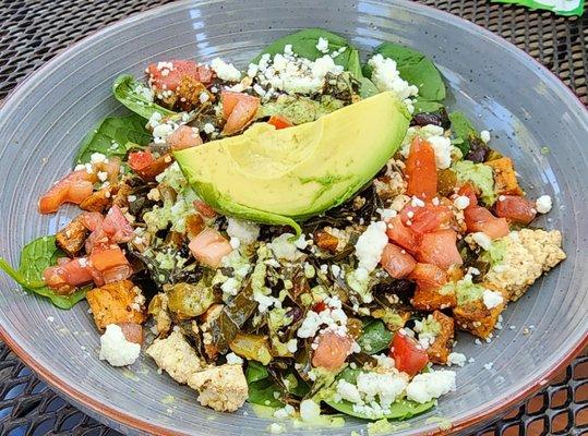 Greens N' Things Bowl with tofu scramble