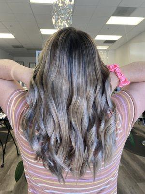 Highlight and color by Ana