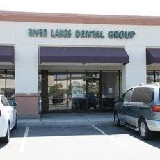 River Lakes Dental Group and Orthodontics