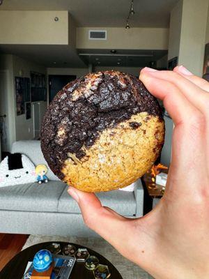 Choco-Tahini Swirl Cookie