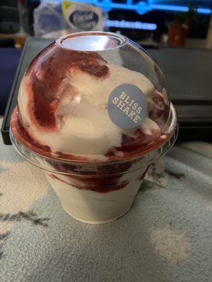 Raspberry sundae. Bliss nondairy