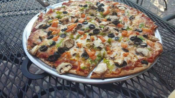 Luigi's special in thin crust.