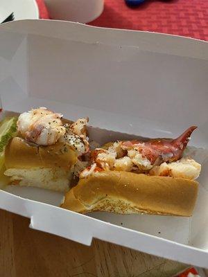 Lobster roll! Full of flavor