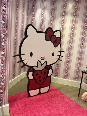 Take a photo with Hello Kitty