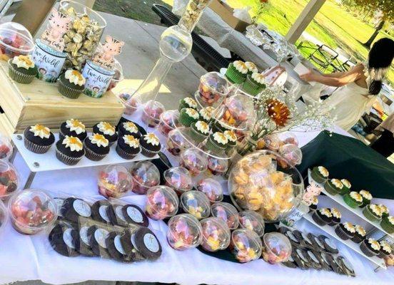 Ube cookies, Ube cupcakes, and Pandan cupcakes