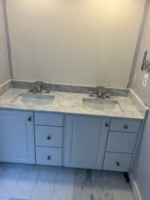 Vanity counter top install, faucet install