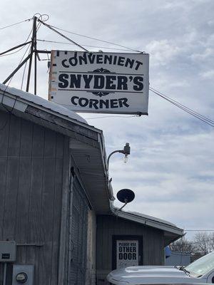 Snyder's Restaurant and Cafe