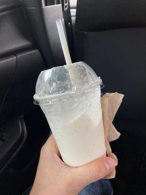 Vanilla milkshake