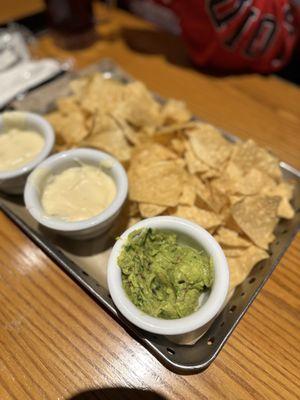 Dip Trio