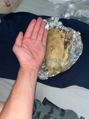 Burrito asada :) good size burrito