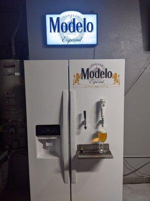 Modelo LED sign.