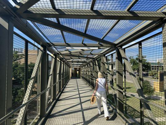 Walkway over Hwy 90 from Beau Rivage to Park