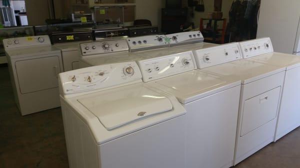 appliances parts in home service
 Kingman Appliance  757-5
 2256 Kingman Ave
 Kingma hundred and ten percent satisfied customers since 1954