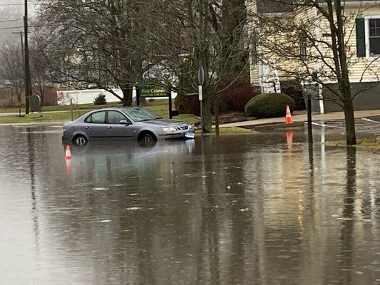 Saab puddle