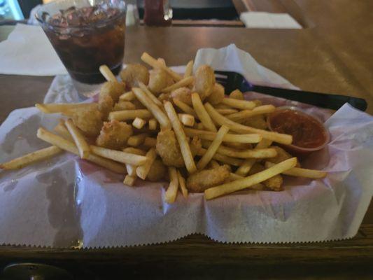 Shrimp and fries basket special