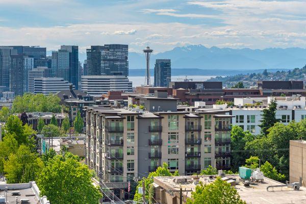 View of downtown Seattle with space needle.