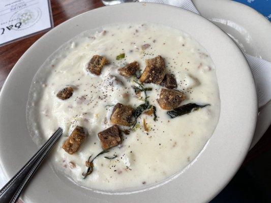 Baked potato soup