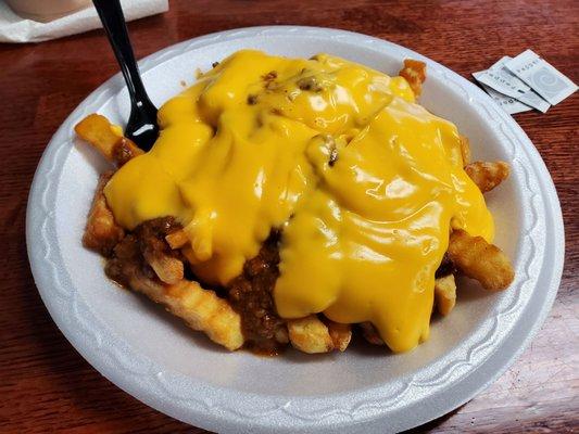 Chili cheese fries