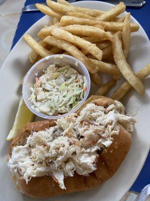 Maine crab roll