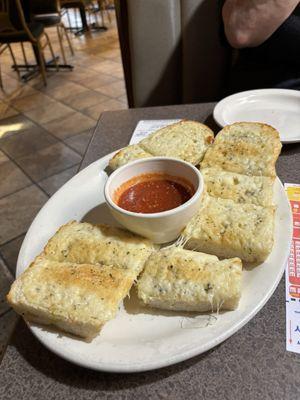 Garlic cheesy bread