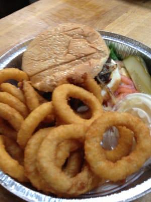 Cowboy burger deluxe with onion rings