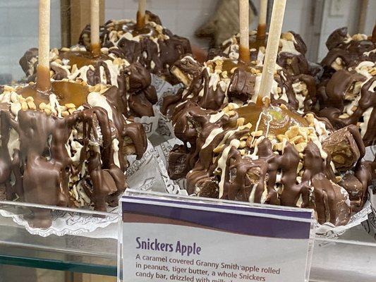 Snickers Caramel Apple