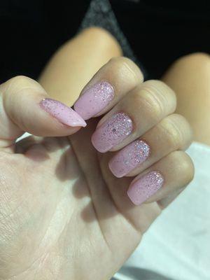 Ombré glitter dip nails